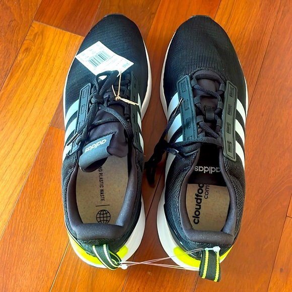 NWT Adidas Men\'s Cloudfoam Racer - size 12